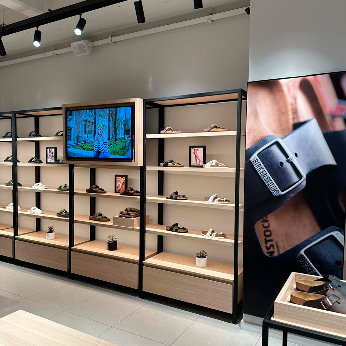 BIRKENSTOCK-UNICENTER_Terminado-(15)edit